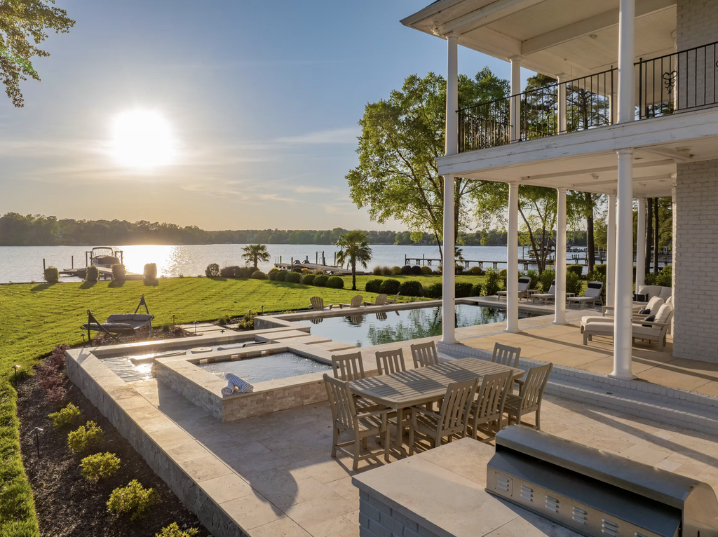 Lake View